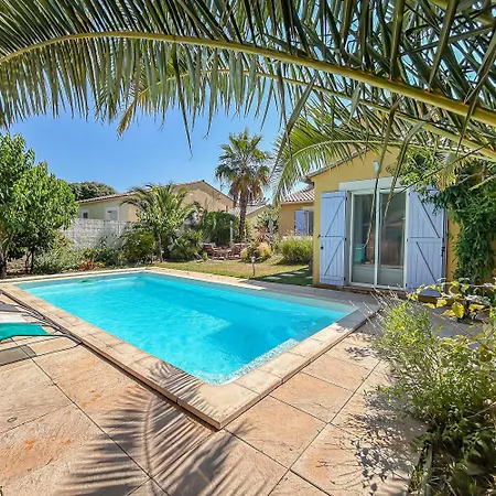 Appartement Maison Spacieuse, Piscine Parking Prive & Jardin