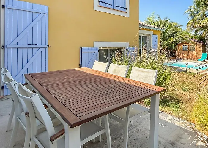 Maison Spacieuse, Piscine Parking Prive & Jardin * Castries